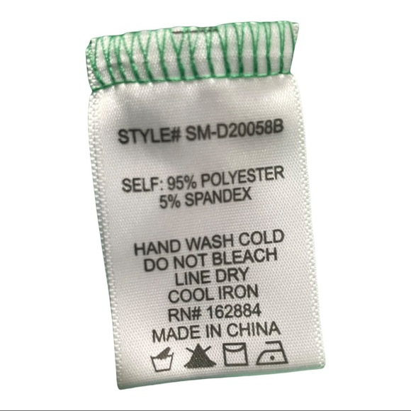 Sky to moon fitted dress size large. Open low back. Square front neck green LG - Picture 11 of 11